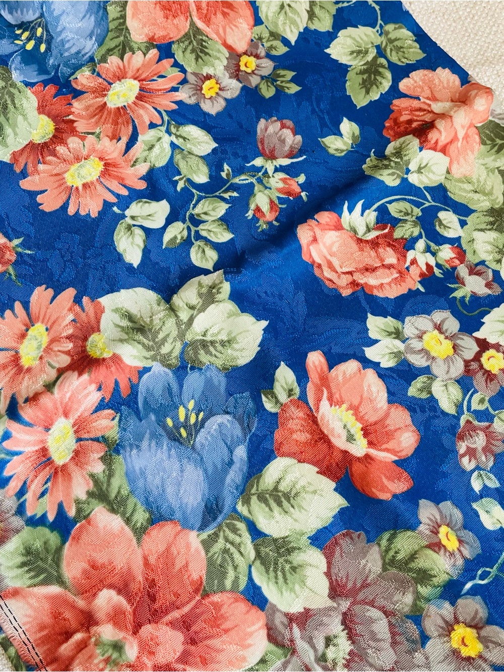 Vintage Vibrant Blue Floral Print Fabric Remnant 1y x 29"